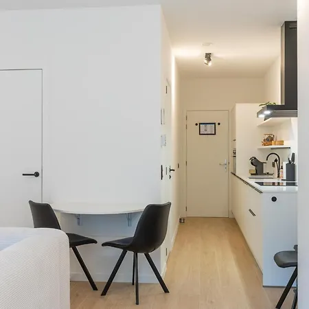 Omnia 7 - 0103 + Park. 5 Daire *